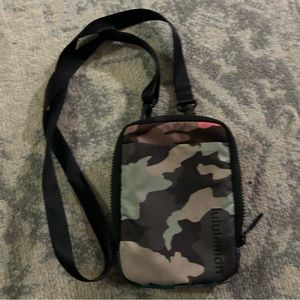 Lululemon crossbody